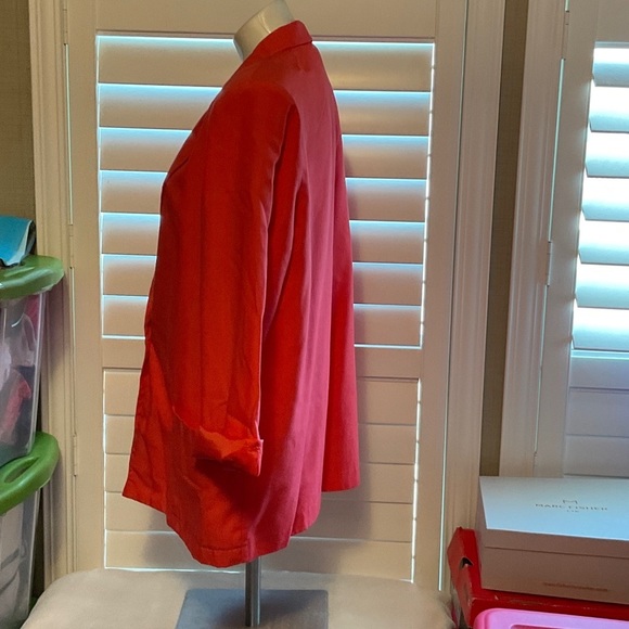 Sag Harbor Classic Red Blazer - Picture 4 of 8